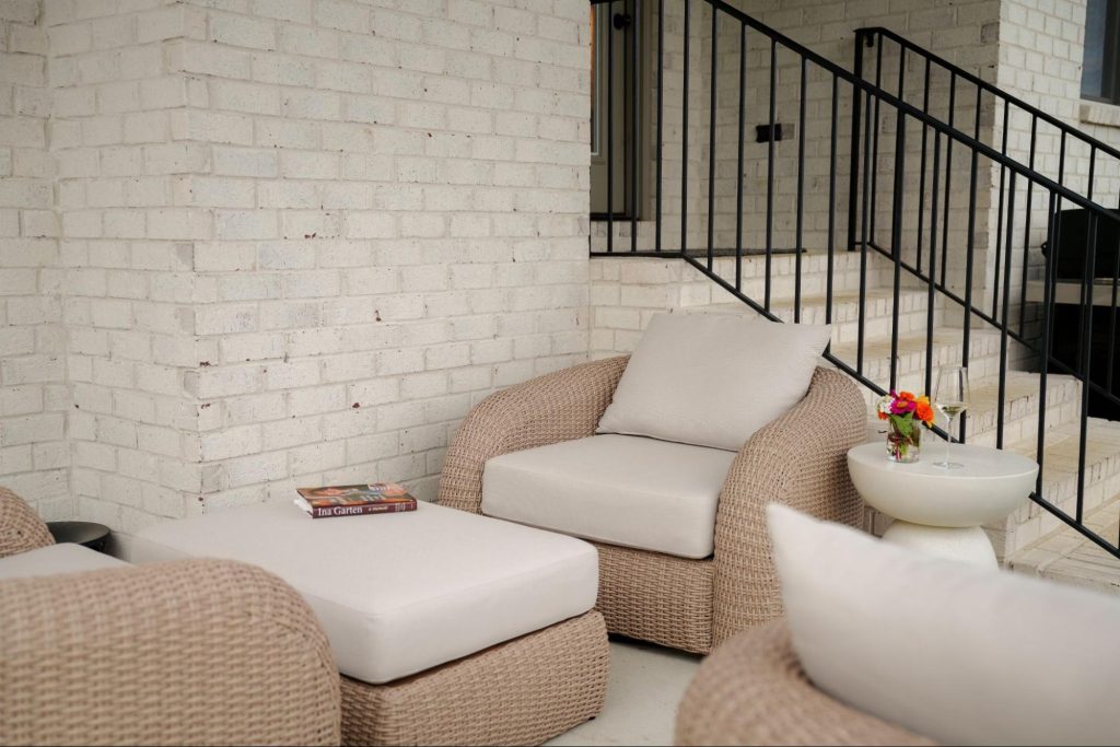 casterly lorna swivel chair