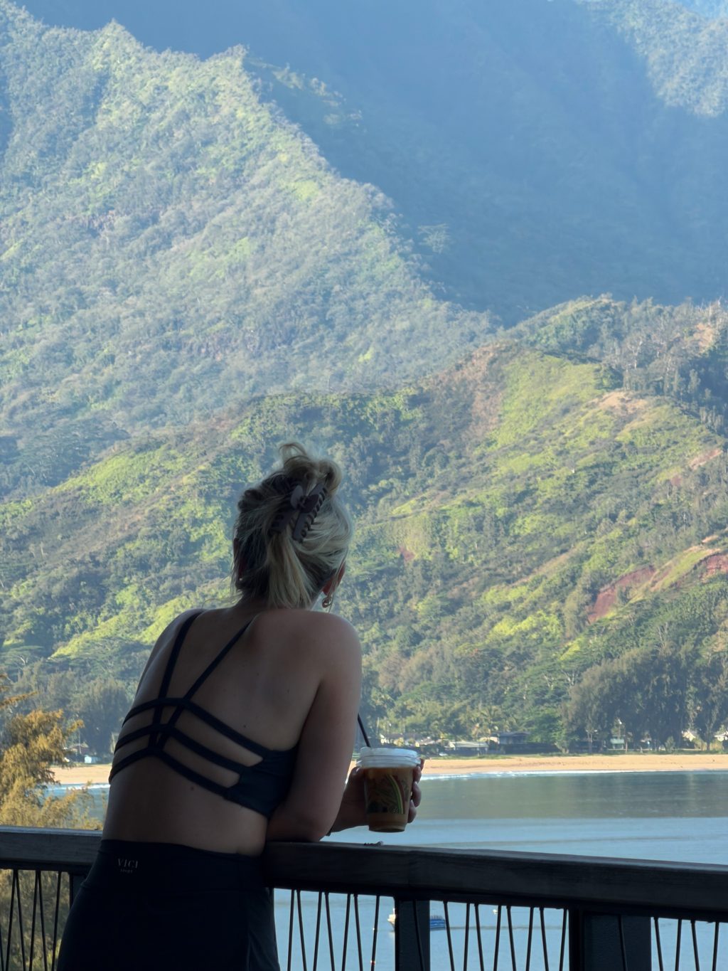 Kauai travel guide Hanalei Poipu beaches itinerary Hawaii